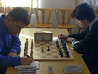 Brett 1: Aronian - Dautov